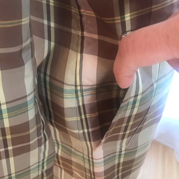 Gap Plaid trench style coat - Picture 9 of 10